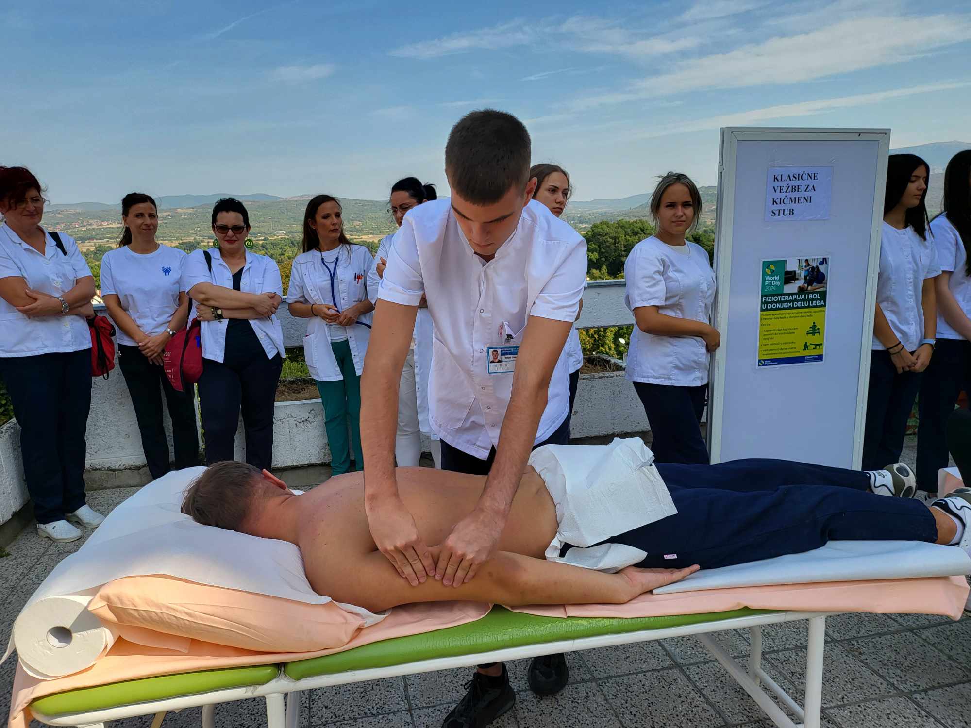 Učenici srednje Medicinske škole Niš