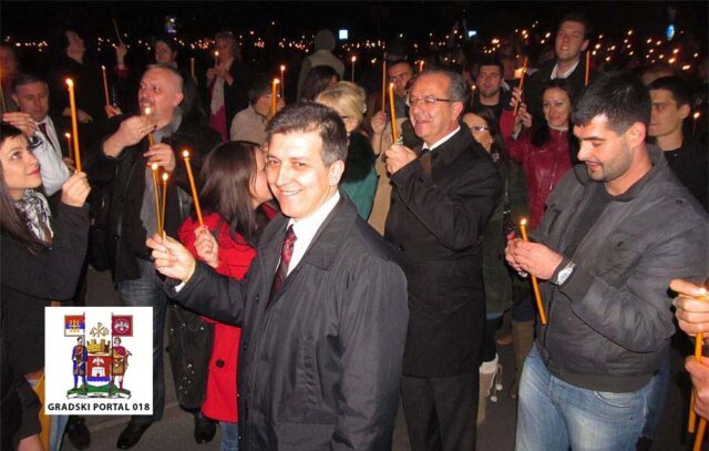 1375042_640972612604100_83044044_n (2)