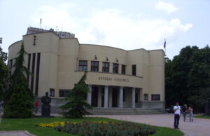 Narodno pozorište Niš – Prihod od predstava za ugrožene građane