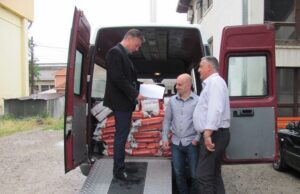 SEME POVRĆA ZA LAZAREVAC