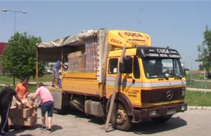 Petnaest tona pomoći za Varvarin