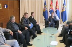 Policija je nakon deset dana ponovo na ulicama