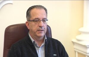 Prof. dr Zoran Perišić: “Puna podrška premijeru Vučiću i njegovoj porodici povodom incidenta”