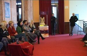 Za rođendan pozorišta jedan potencijalni sudski spor i jedan koji se već vodi