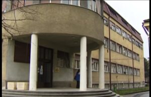 Predložena zabrana poseta u bolnicama kako bi se suzbilo širenje virusa gripa