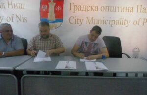 Opština Pantelej: Medijima za informisanje po konkursu