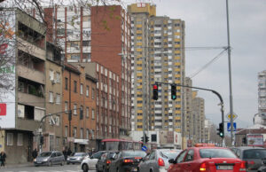 Vozio po trotoaru u rikverc i ubio pešaka