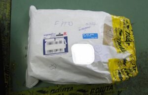 “Kristal met” u pošiljci na adresu u Nišu