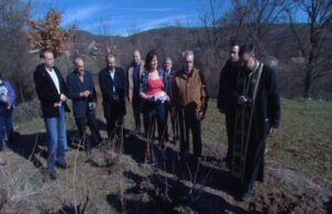 U Rujniku obavljeno je zarezivanje vinograda