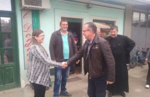 Gradonačelnik Niša sa saradnicima obišao porodicu Đorđevića