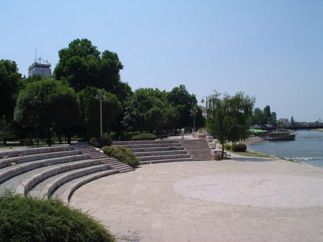 Amfiteatar kej - Nišava Amfiteatar kej - Nišava