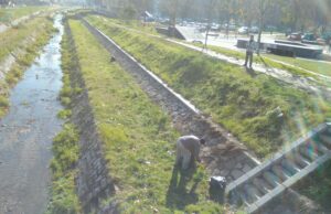 GO Medijanau saradnji sa Kazneno-popravnim zavodom u Nišu i Javno komunalnim preduzećem Mediana – čišćenje korita Gabrovačke reke