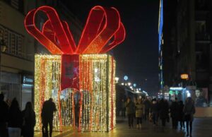 Počelo ukrašavanje Niša za novogodišnje praznike