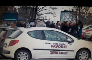 Protest instruktora auto-škola u Nišu
