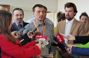 MLADI ROTARIJANCI DARIVALI MOBILNI INKUBATOR NIŠKOM KLINIČKOM CENTRU