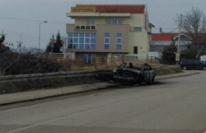 9.automobil goreo u Nišu