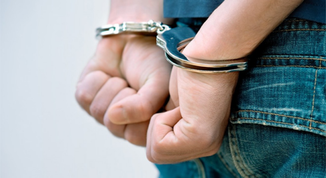 Pištoljem opljačkao jednu kladionicu, pa pokušao da opljačka i drugu Ministarstva unutrašnjih poslova