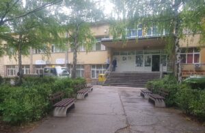 Nove klupe u Medicinskoj školi u Nišu