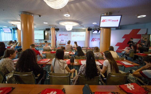 Coca-Cola podrška mladima Novi Sad