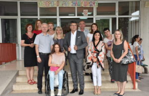 GRADONAČELNIK POSETIO ŠKOLU 14. OKTOBAR