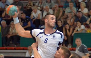 STEVAN SRETENOVIĆ PRODUŽIO UGOVOR SA NIŠLIJAMA