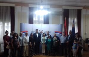 Potpisivanje Ugovora sa izbeglim licima o dodeli bespovratne pomoći za kupovinu seoskih kuća sa okućnicom