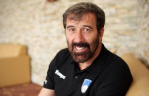 VESELIN VUJOVIĆ NA KLUPI ŽELEZNIČARA