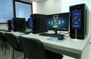 Virtuelna laboratorija koja simulira ceo životni ciklus proizvoda