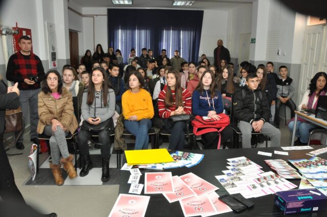 47382950_1871236332989831_1630486284117999616_o