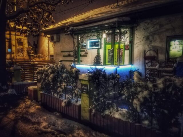 48406628_354162422063557_4068552335440216064_n