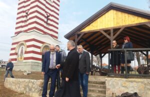 Završen venjak u porti crkve Sveti Pantelejmon