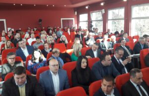 Skupština usvojila primedbe građana i odlučila – Mreža škola imaće 32 osnovne škole i 52 isturena odeljenja