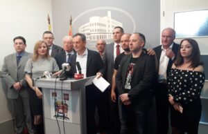 Opozicija napustila sednicu Skupštine Grada – “Dok traju protesti nećemo učestvovati u radu gradske Skupštine“