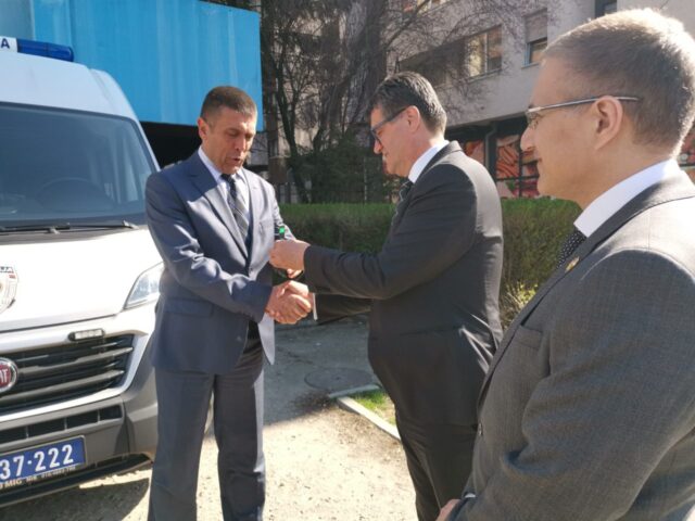 IMG-6cb054911e31946b12d522ed8d5b412e-V