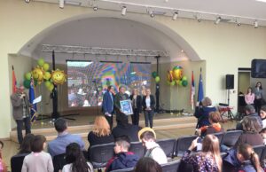 Dodelom nagrada i priznanja završen 11. Medijana festival dečijeg stvaralaštva i stvaralaštva za decu „Jedanaest osmeha za Medijanu“