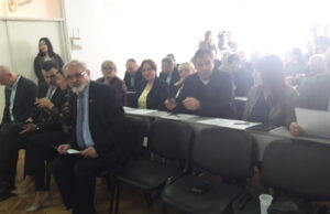 MEŠTANI NEKOLIKO SELA GRADSKE OPŠTINE PANTELEJ NEZADOVOLJNI PREDLOŽENOM MREŽOM ŠKOLA – „Jovan Jovanović Zmaj“ da ostane matična škola