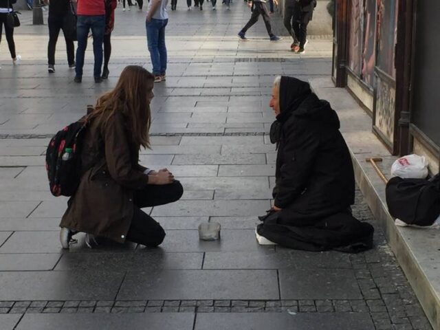 1554382549403-5653110028442782022507432338197315682041856n-830x0