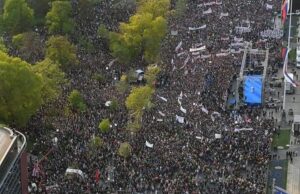 ŠTO da ne KAŽEM – NI PO BABU, NI PO STRIČEVIMA