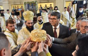 Sečenjem slavskog kolača i svetom arhijerejskom liturgijom obeležena je Slava Grada Niša