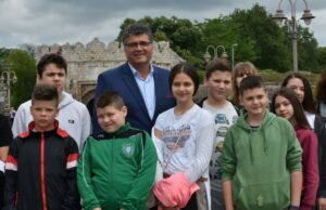 Deca sa Kosova i Metohije na umetničkoj koloniji u Nišu