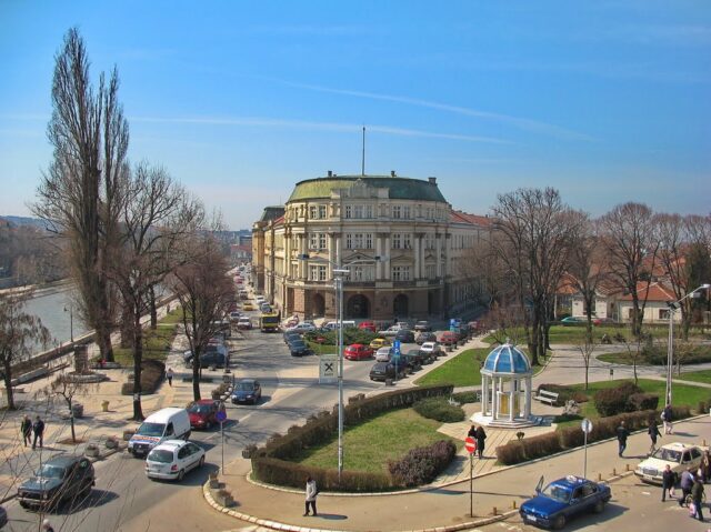 Univerzitet u Nišu Univerzitet u Nišu