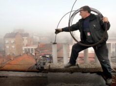 Dimničari zatrpani pozivima čim počne grejna sezona – i do 150 dnevno Dimnićar