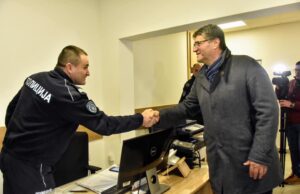 Gradonačelnik Niša u novogodišnjoj noći obišao dežurne službe