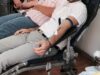 Akcija dobrovoljnog davanja krvi u Domu zdravlja Dom zdravlja Niš organizuje akciju dobrovoljnog davanja krvi u petak, 3. jula, od 9 do 14 časova. Akcija će biti održana u klubu Doma zdravlja, a tom prilikom biće organizovan i upis, kako je navedeno u pozivu organizatora. Na akciju su pozvani svi građani koji žele da pomognu onima kojima je krv neophodna za lečenje. Davalac može biti zdrava osoba starosti od 18 do 45 godina koja ne boluje od težih oboljenja, poput infarkta miokarda, moždanog udara ili malignih bolesti. Dobrovoljno davanje krvi od velikog je značaja za održavanje stabilnih zaliha koje su neophodne za lečenje pacijenata i hitne medicinske intervencije. Organizatori poručuju da je potrebno izdvojiti svega nekoliko minuta, jer taj mali gest može predstavljati veliku šansu za nekoga ko čeka pomoć. Dobrovoljno davanje krvi