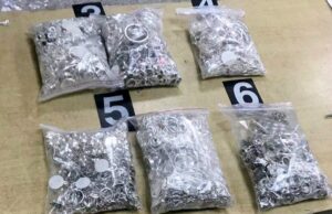 Preko osam i po kilograma srebra u vrećama praška za veš