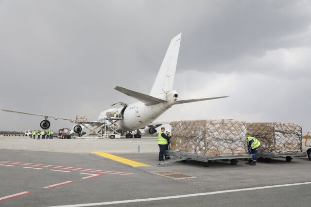 Cargo Airplane 2-137