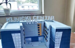 Niški poslastičari napravili tortu posvećenu lekarima sa Klinike za infektivne bolesti