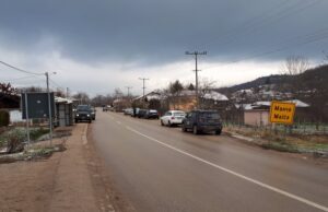 Policija traga za vozačem automobila koji je udario motociklistu