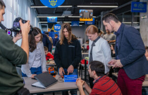 Učenicima „Stefana Nemanje“ treće mesto na takmičenju iz programiranja na mikrobit uređajima