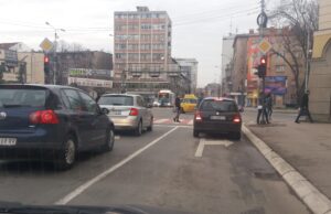 PARKING SERVIS NIŠ: SEMAFOR KOD SUDA VAN FUNKCIJE Semafor kod Suda